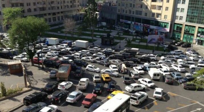 Bakıda sıxlıq olan yollar açıqlanıb