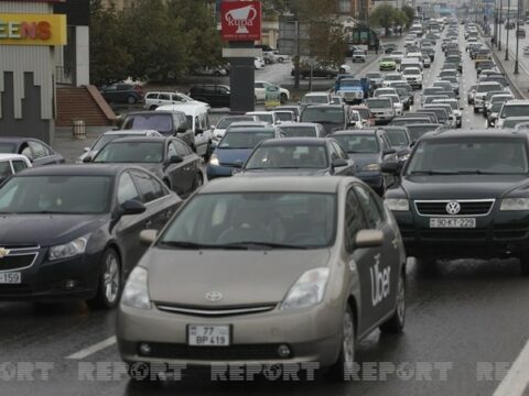Bakıda sıxlıq müşahidə edilən yollar açıqlanıb