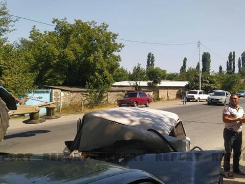 Tovuzda avtomobillər toqquşub, ölən və xəsarət alanlar var 