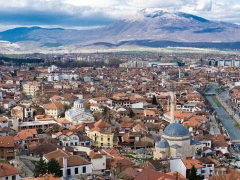 Ukrayna Kosovodakı sülhməramlılarını çıxarır