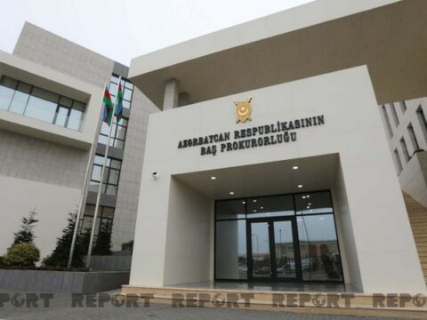 Prokurorluq azyaşlının atası tərəfindən öldürülməsi barədə iddialara münasibət bildirib