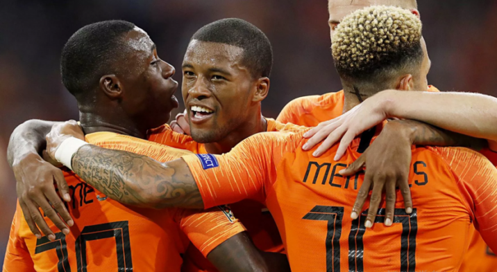 Niderland millisinin futbolçusu DÇ-2022-ni buraxacaq