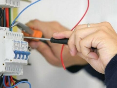 Cəlilabadda 33 yaşlı kişini elektrik cərəyanı vuraraq öldürüb