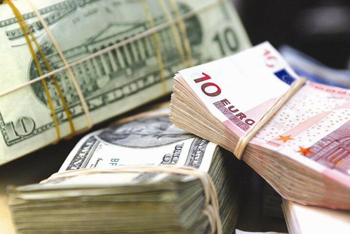 Sabah dollar alacaqların DİQQƏTİNƏ!