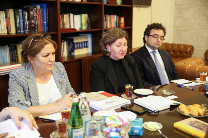 Rektor Latviya və Çexiya səfirliklərinin missiya rəhbərləri ilə görüşüb