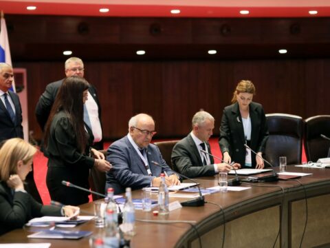 Ermənistan və Rusiya arasında əməkdaşlıq planı imzalandı