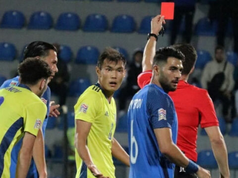 Qazaxlar Bakıdakı məğlubiyyətə görə 22 yaşlı futbolçunu “top atəşi”nə tutdular