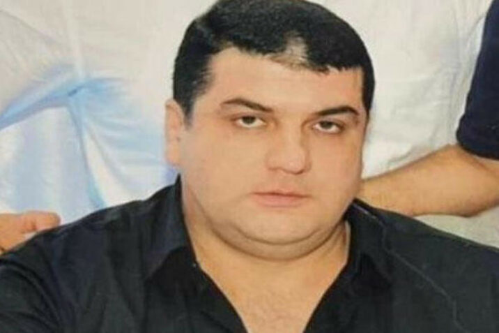 “Deyirdi ki, Allahın cənnətini qazanmaq üçün mənə itaət etməlisiniz”
