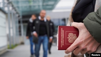 Avropaya daxil olan rusların sayı 30% artıb 