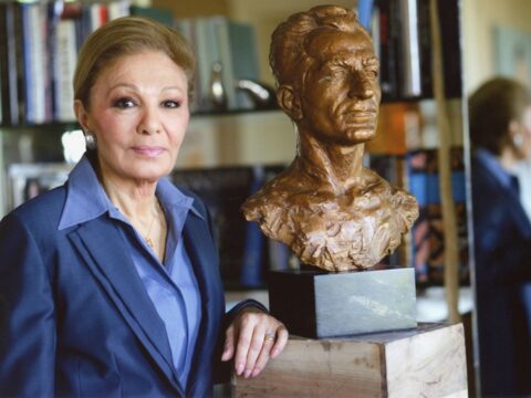 Şahın arvadının mesajı: “Sizdən güc alıram!”