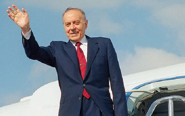 “Heydər Əliyev deyəndə Azərbaycan yada düşür”
