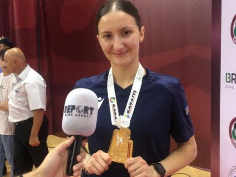 İrina Zaretskaya: “Bakıda döyüşəndə özümü akula kimi hiss edirəm”