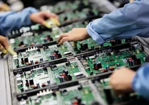 Azərbaycan Türkiyədən elektrik və elektronika məhsullarının idxalına xərclərini xeyli artırıb