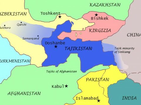 KİV: “Tacikistan hərbçiləri Qırğızıstanda inzibati binanı ələ keçirib”
