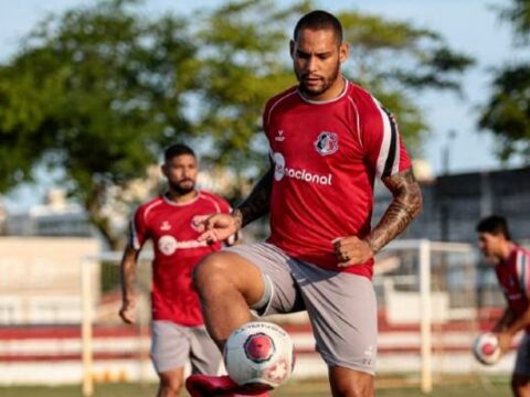 Braziliyalı futbolçu Azərbaycandan təklif alıb
