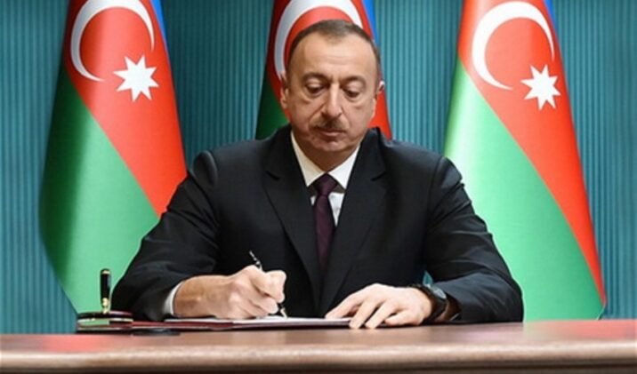 Şagirdlərin hazırlığı sahəsində xüsusi nailiyyətləri ilə fərqlənən təhsil işçiləri təltif edildilər