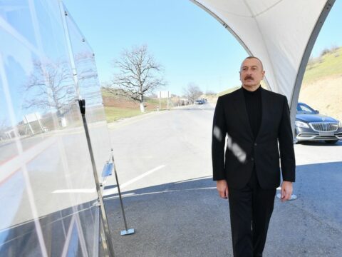 Prezident Bərdə-Ağdam yolunda görülən işlərlə tanış oldu