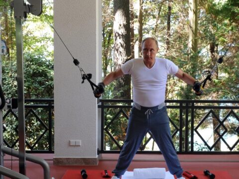 Putin 70 yaşına çatdı