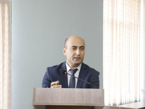 Azərbaycanda universitet rəhbərinin səs yazısı yayıldı: “Hamınızı pis günə qoyacağam”