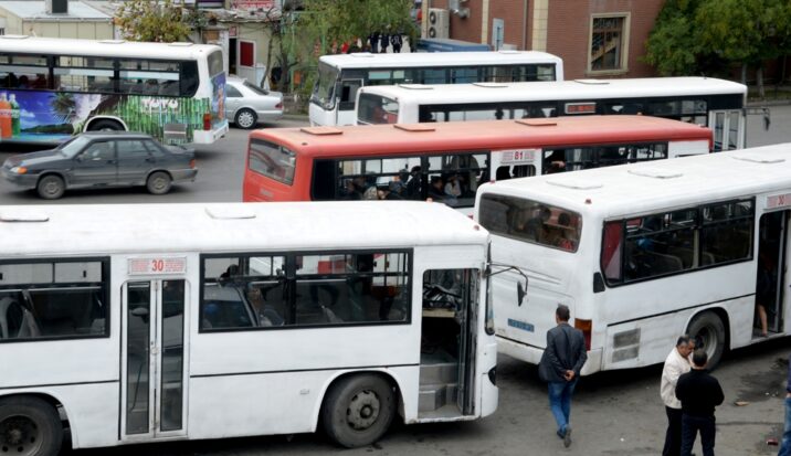 13 marşrutun hərəkətində dəyişiklik edildi