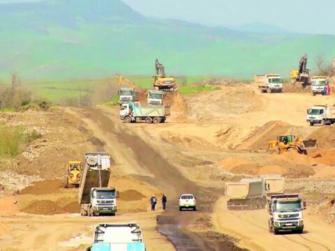 Azad olunmuş ərazilərin bərpası üçün bütün imkanlar səfərbər olunub