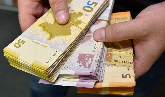 Şirkət rəsmisi 20 minə yaxın pul OĞURLAYIB