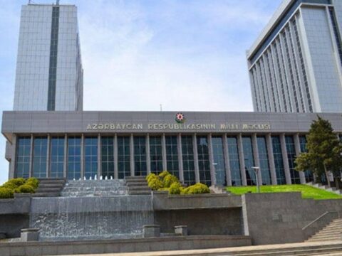 Deputatlar Türkiyəyə gedirlər