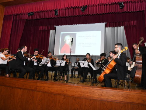 Cadenza orkestri ADNSU-da konsert proqramı ilə çıxış edib