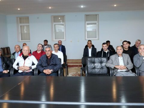 Sumqayıtda sahibkarlarla görüş keçirildi
