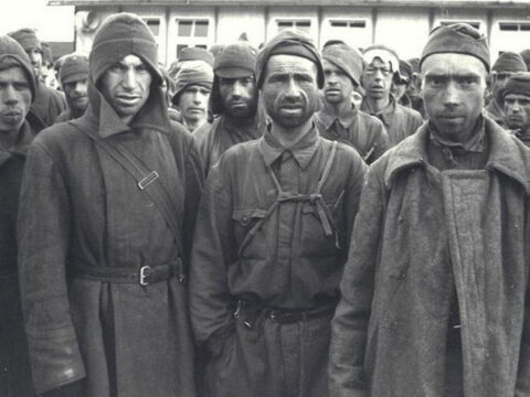 Rus hərbi əsirlərinin ağrılı tarixçəsi – “The Moscow Times”