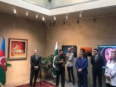 Pakistan səfirliyində Azərbaycanla bağlı sərgi keçirildi 