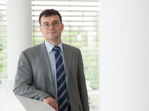 Alman alim Makrona etiraz məktubu yazdı, Azərbaycanı müdafiə etdi