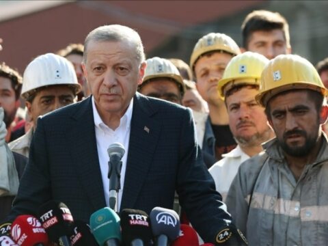 Fəzail Ağamalıdan qardaş Türk xalqına kömür mədənində baş verən partlayışda həlak olanlara görə başsağlığı