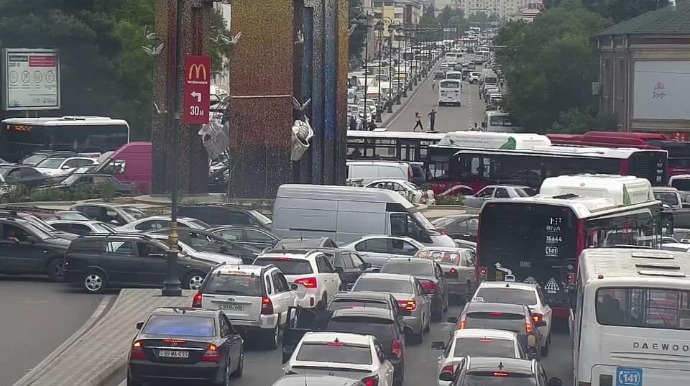 158 avtobus TIXACDA qalıb