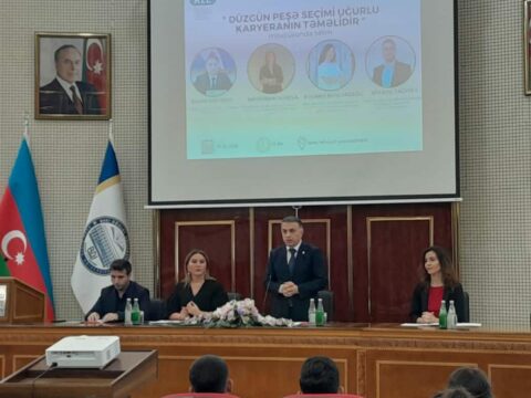 BDU-da “Düzgün peşə seçimi gələcək karyeranın təməlidir” mövzusunda təlim