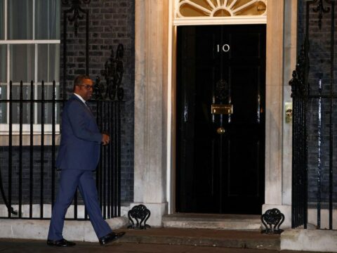 Britaniya İrana sanksiya tətbiq edəcək