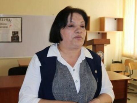 İşdən azad olunmuş məktəb direktoruna başqa vəzifə verilməyib