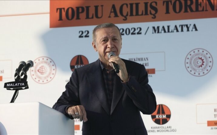 Ərdoğan Türkiyədə hicaba dair Konstitusiya təminatının yaradılması təklifini irəli sürüb