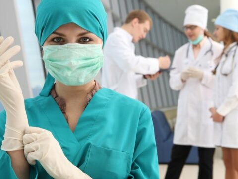 Dünyada koronavirusa yoluxma hallarının sayı 630 milyonu keçib
