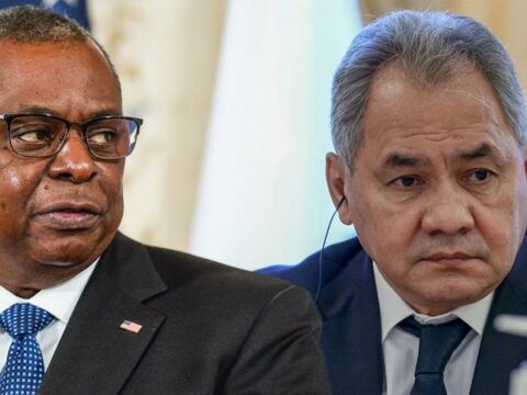 Şoyqu bir gündə dörd həmkarına ZƏNG ETDİ