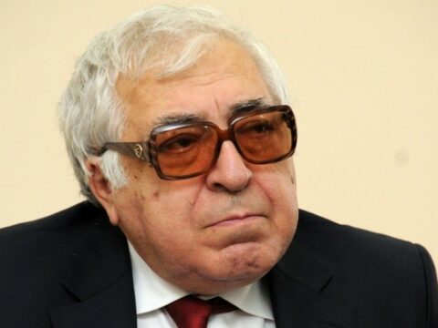 “Kim sədr seçilsə, onu ürəkdən təbrik edəcəm” – Yazıçı Anar