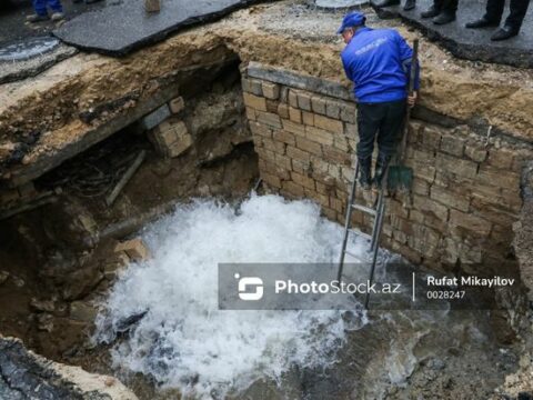 Bakıda qəza baş verən ərazidə suçəkmə işləri iki saata yekunlaşa bilər – VİDEO