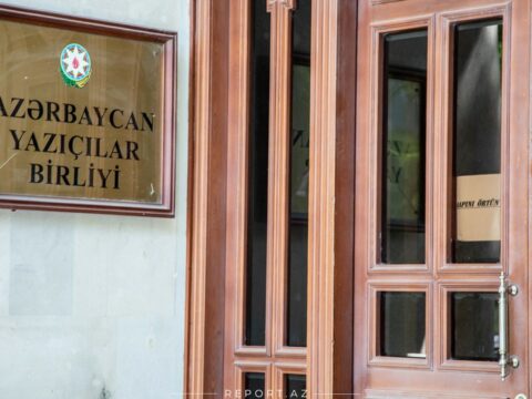 Azərbaycan Yazıçılar Birliyinin Qurultayı başlayıb