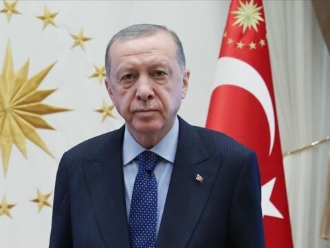 Ərdoğan İsveçin yeni baş naziri ilə danışıqlar apardı