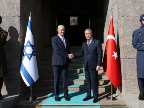Ankarada Türkiyə və İsrailin müdafiə nazirləri arasında görüş keçirilib