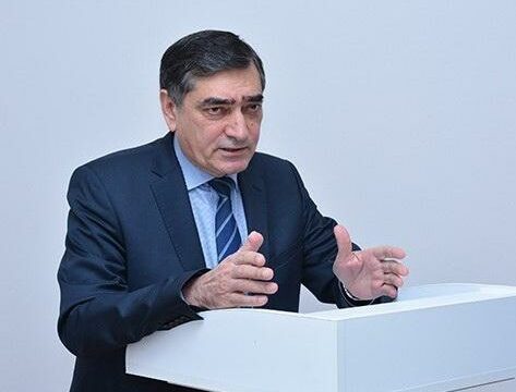 İllər öncə titullaşan imza…
