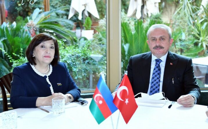 Sahibə Qafaraova  türkiyəli həmkarını təbrik etdi