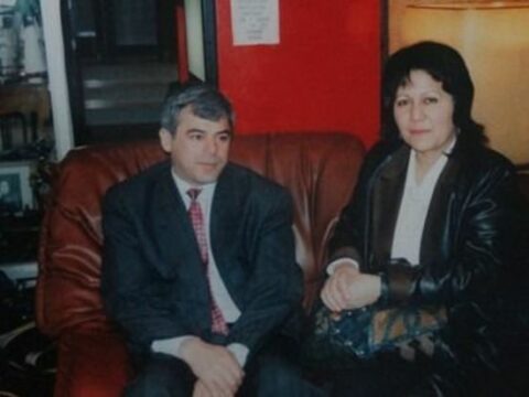Prezidentin keçmiş mətbuat katibi vəfat etdi