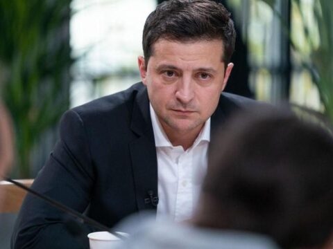 Zelenski Rusiya ilə danışıqların ilkin şərtini AÇIQLADI