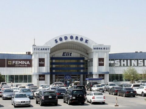 “Sədərək” ticarət mərkəzində YANĞIN